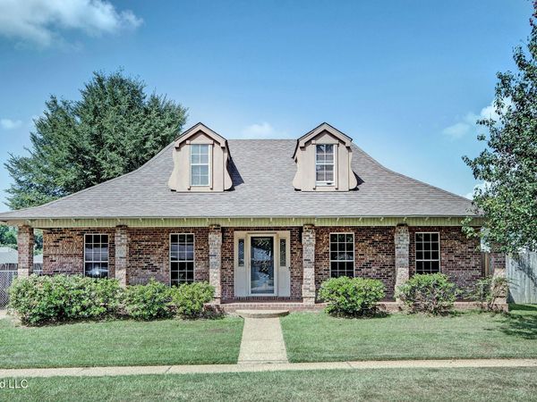 411 S Church Street, Florence, MS 39073