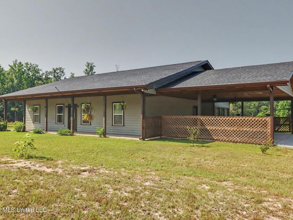 432 Paramount Church Road, Perkinston, MS 39573