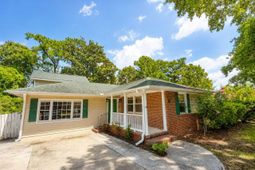 1240 Belvedere Drive photo 4