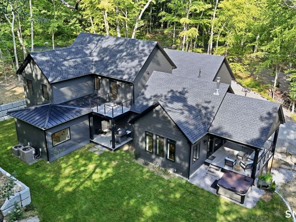 119 Scott, East Lyme, CT 06333