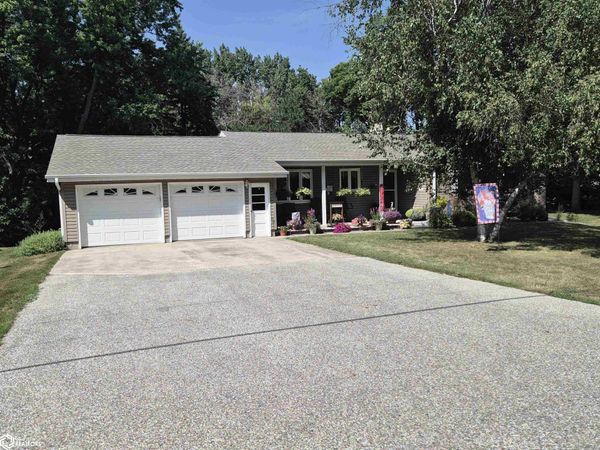 401 Brassfield Drive, Goldfield, IA 50542