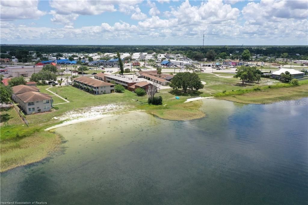 1001 Lakeview Drive, Sebring, FL 33870 Photo