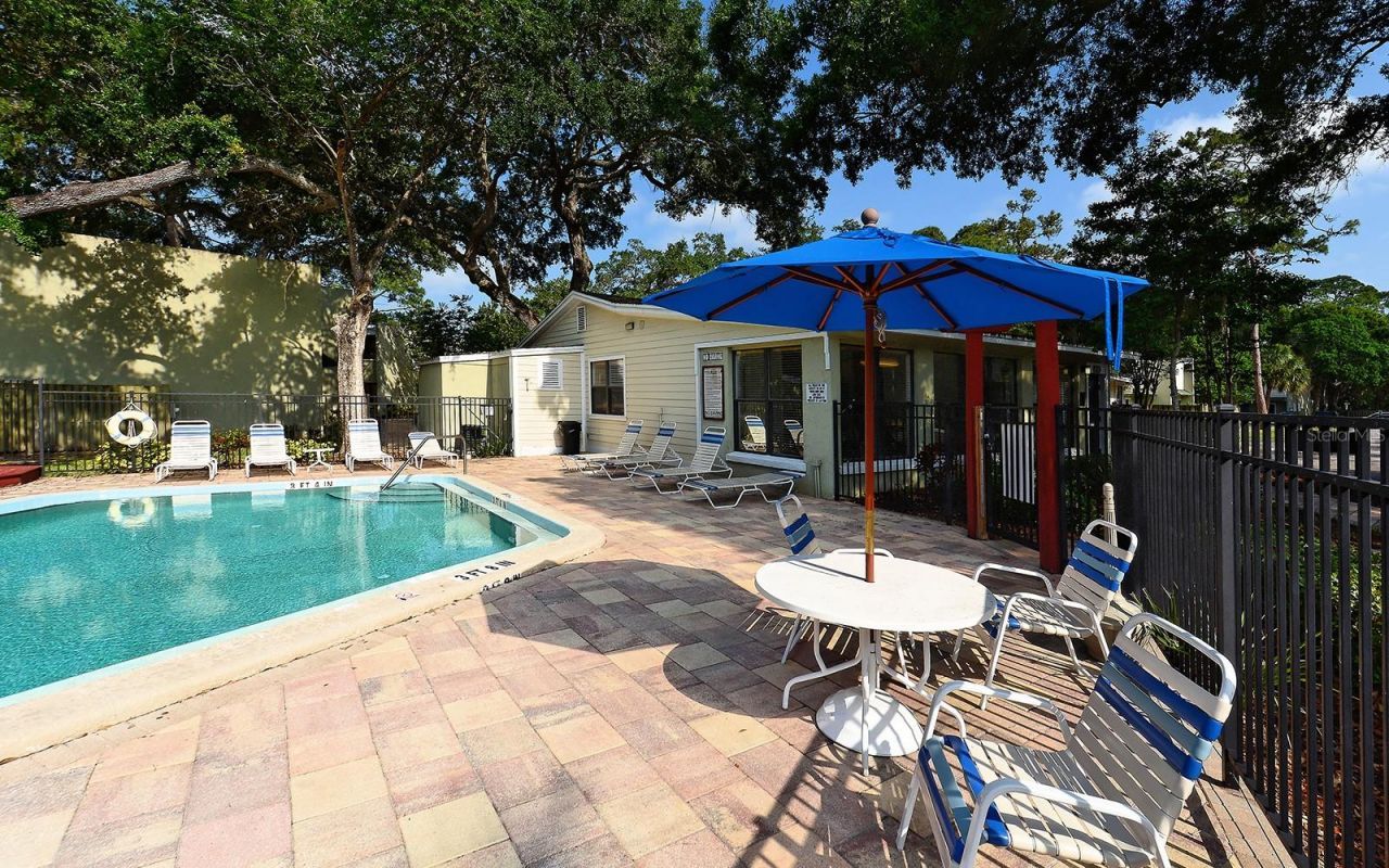 4906 25th Street W, Unit 107, Bradenton, FL 34207 Photo