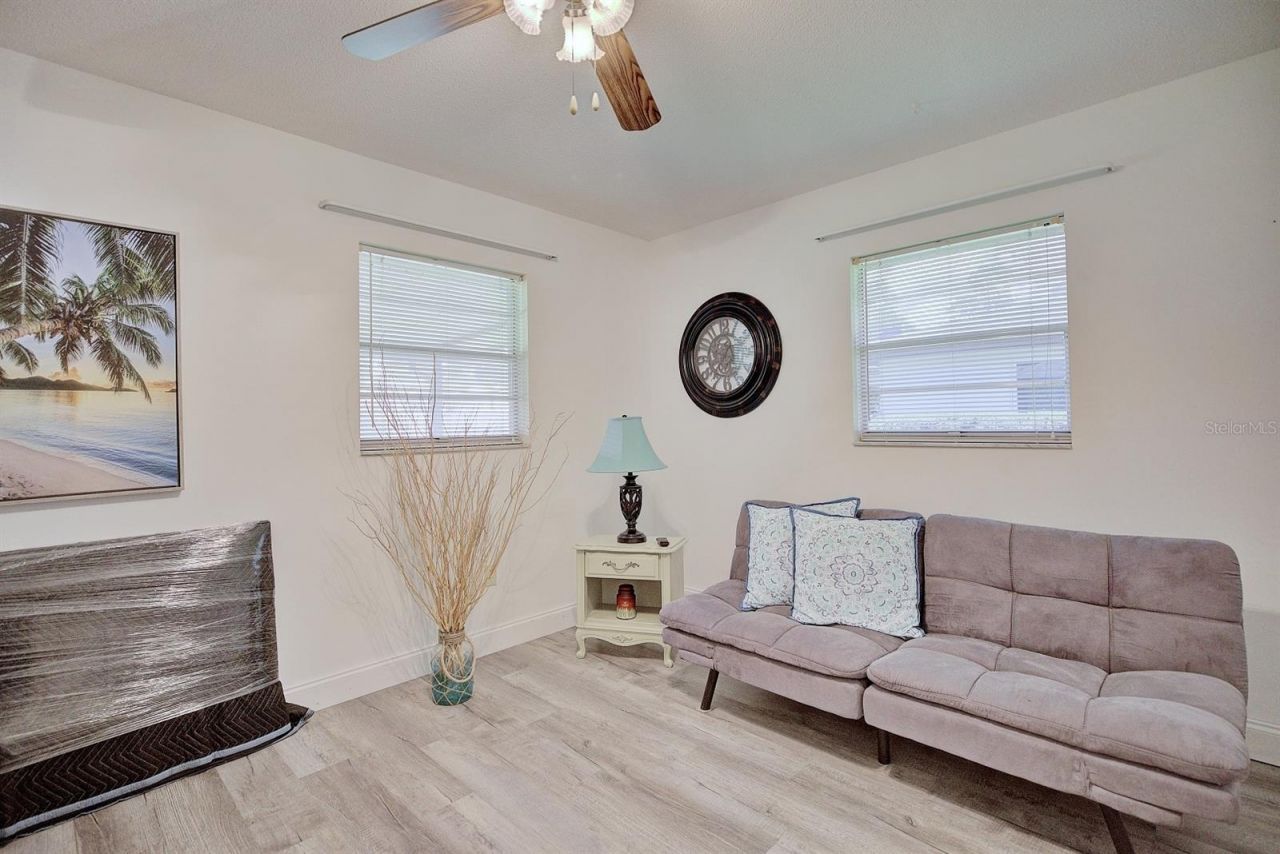 306 Lark Terrace, Sebring, FL 33872 Photo