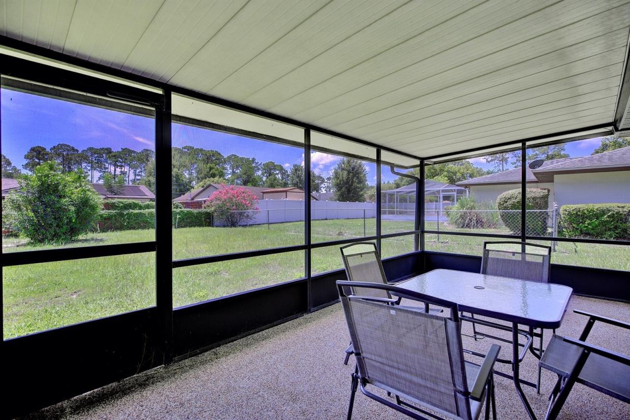 306 Lark Terrace, Sebring, FL 33872 Photo