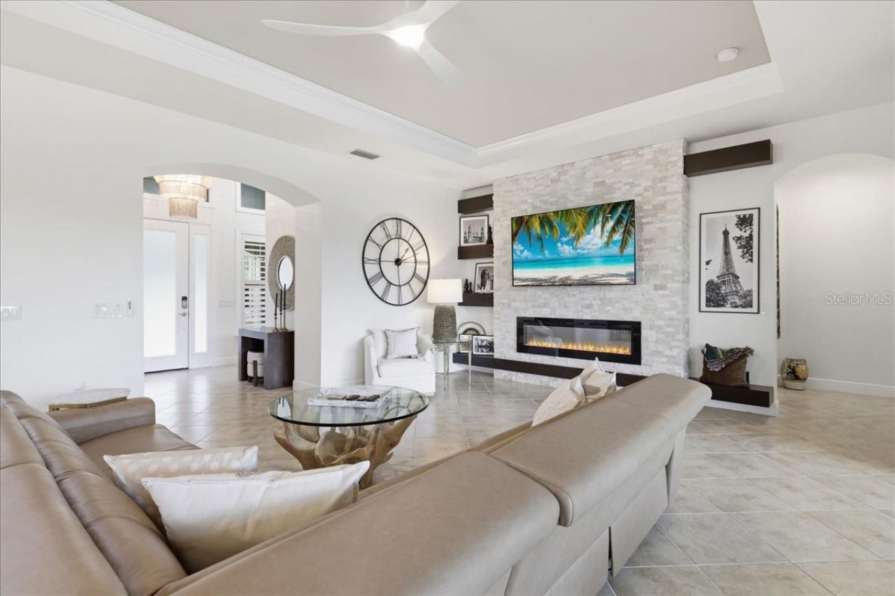 10120 Belcrest Boulevard, Fort Myers, FL 33913 Photo