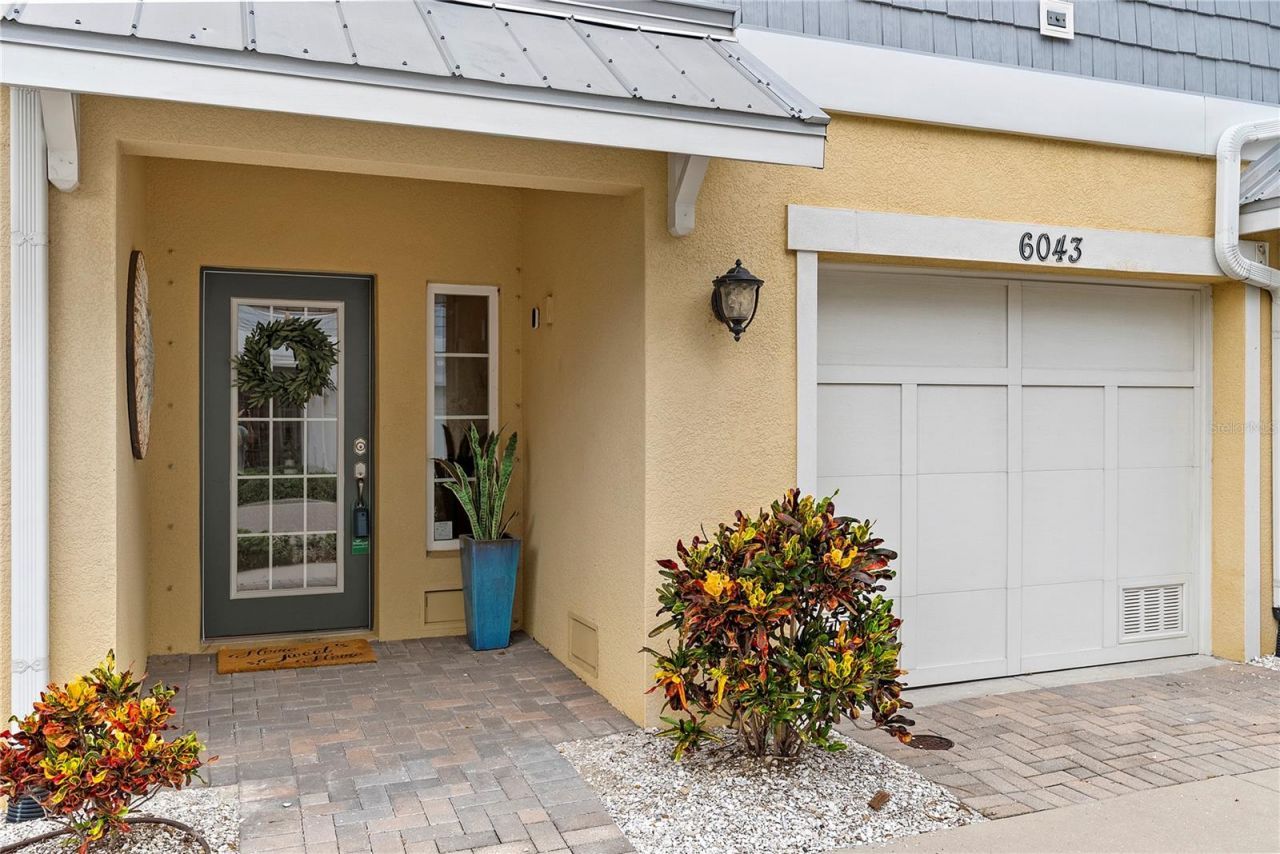 6043 Anchorage Way S, Saint Petersburg, FL 33712 Photo