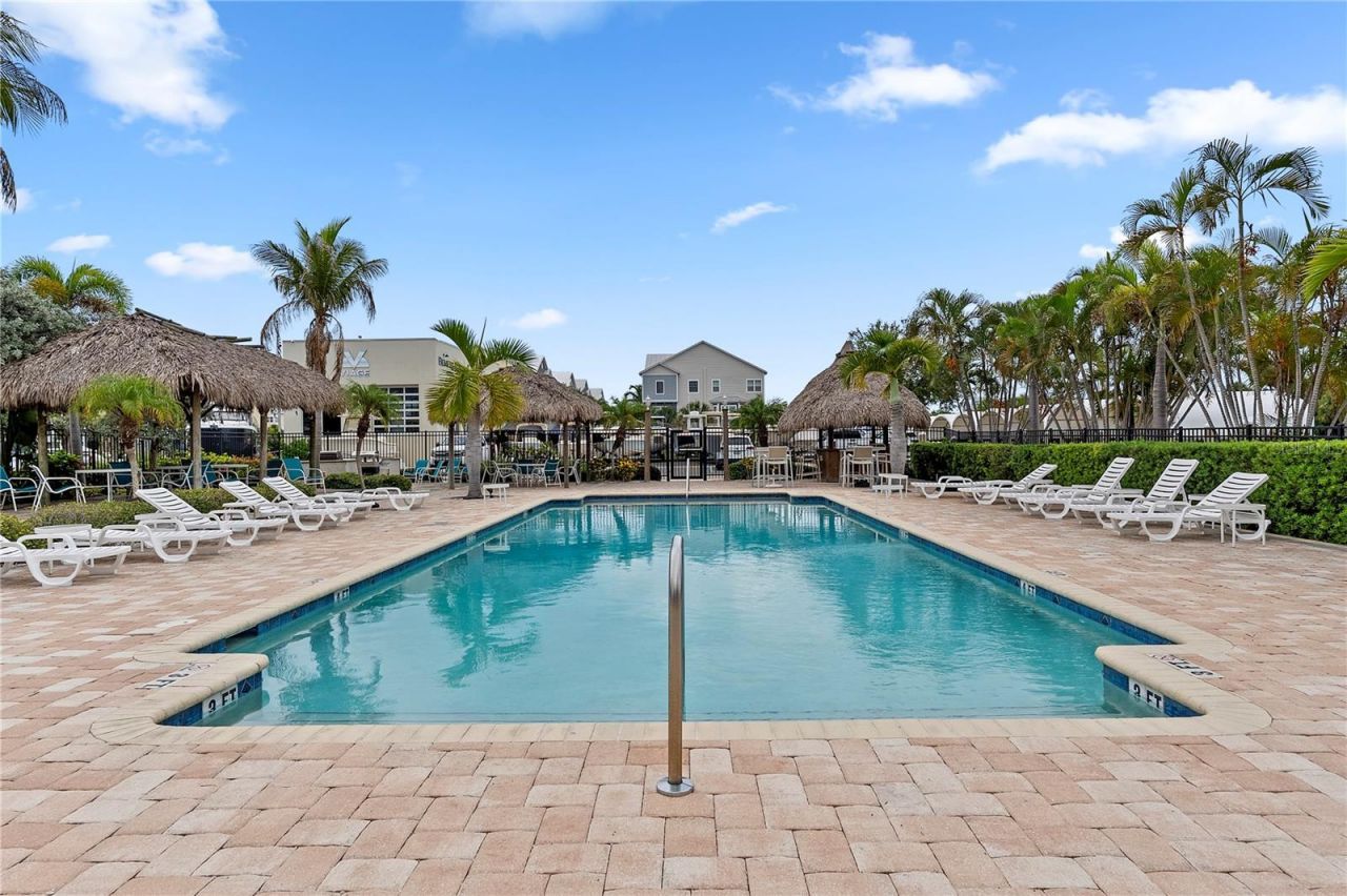 6043 Anchorage Way S, Saint Petersburg, FL 33712 Photo