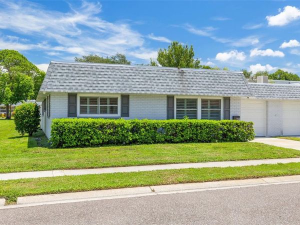 908 CARA DRIVE, Unit 908, LARGO, FL 33771