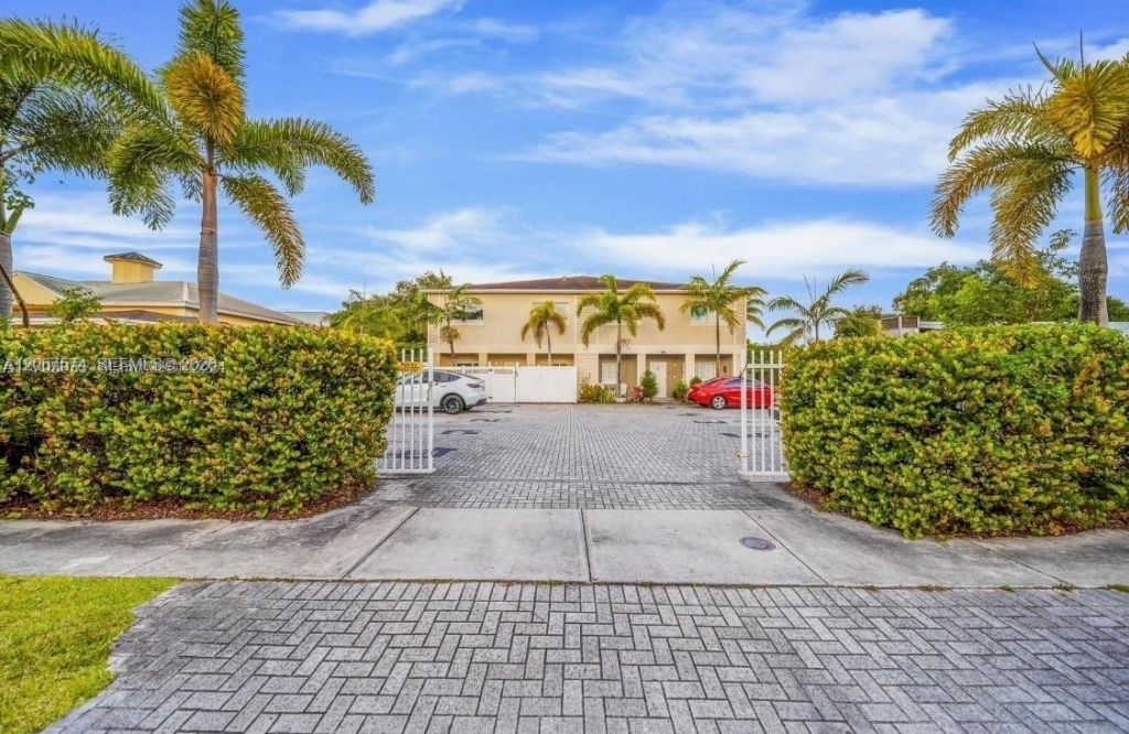 615 NW 10th Ter , Unit 1, Fort Lauderdale, FL 33311 Photo