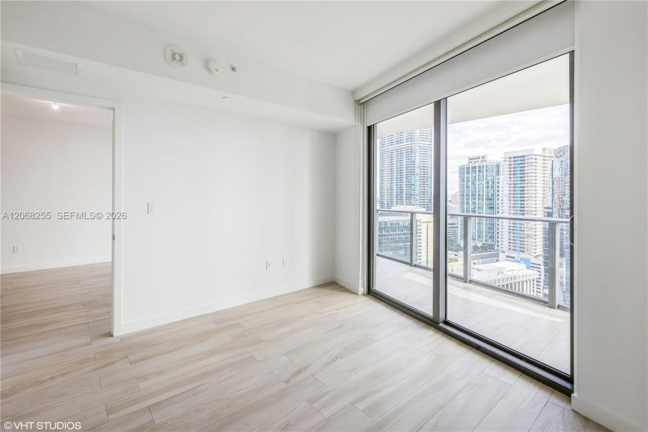 1300 S Miami Ave , Unit 2504, Miami, FL 33130 Photo