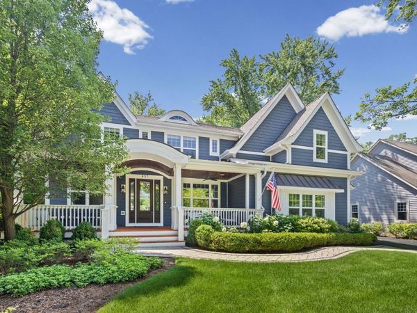 407 Lake Street, Libertyville, IL 60048