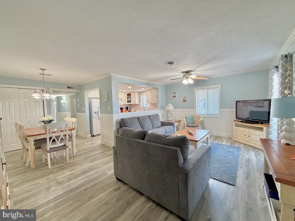 6308 COASTAL HIGHWAY , OCEAN CITY, MD 21842