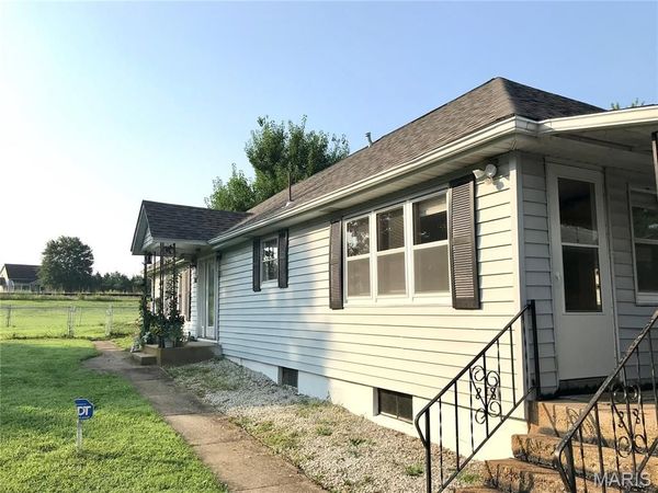 21670 County Road 3644, St James, MO 65559