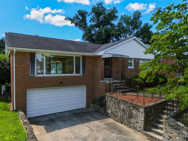 126 Willoughby Avenue, Huntington, WV 25705