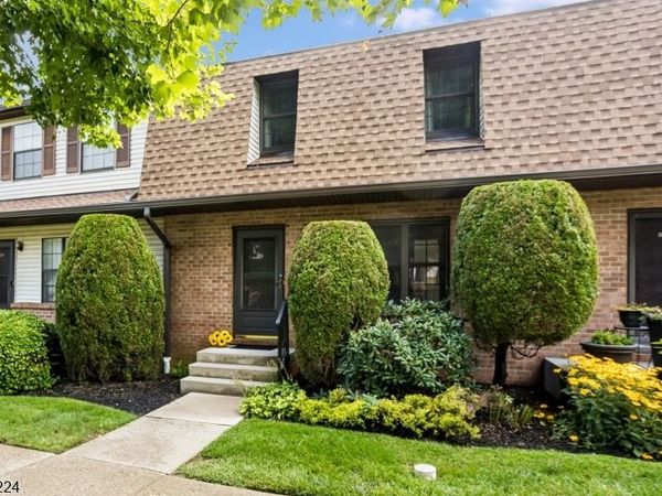 157 Cynthia Dr, Mansfield, NJ 07840