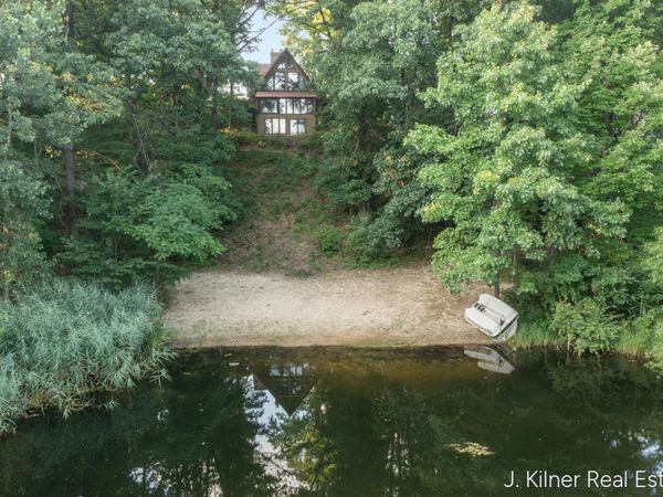 24865 44th Avenue, Mattawan, MI 49071