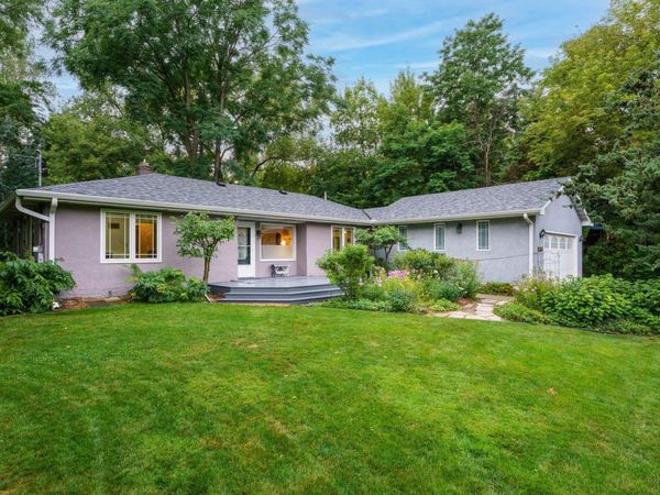 1274 Amble Road, Arden Hills, MN 55112