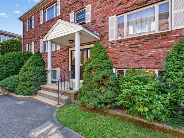 50 Clark St, Unit 12, Fall River, MA 02720