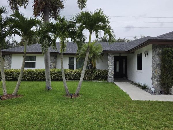 956 SAGE Avenue, Wellington, FL 33414
