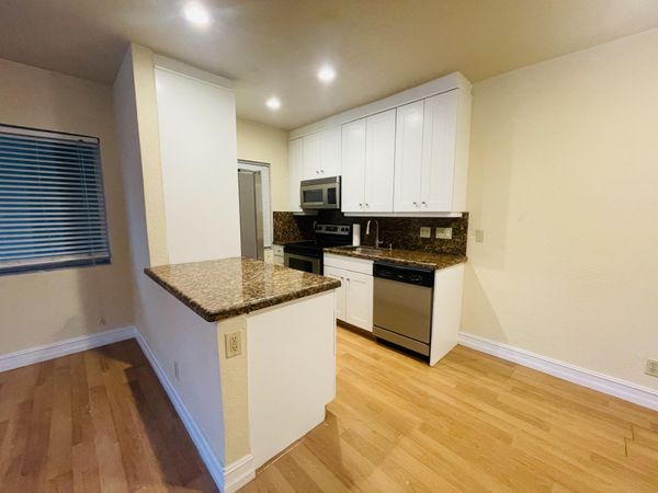 1423 HOLLY HEIGHTS Drive, Unit 7, Fort Lauderdale, FL 33304