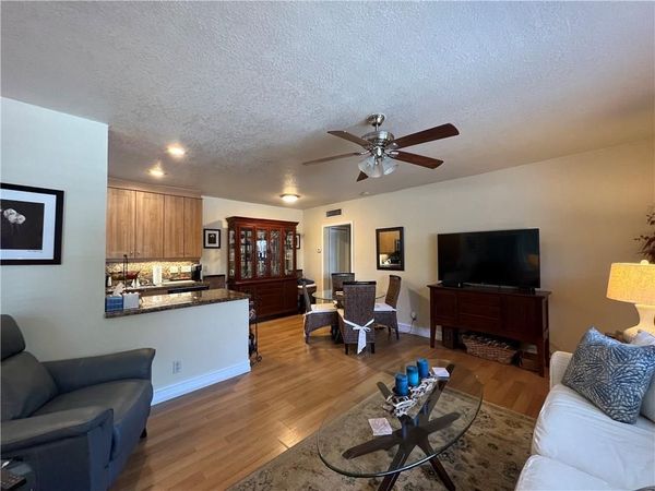 1423 HOLLY HEIGHTS Drive, Unit 7, Fort Lauderdale, FL 33304