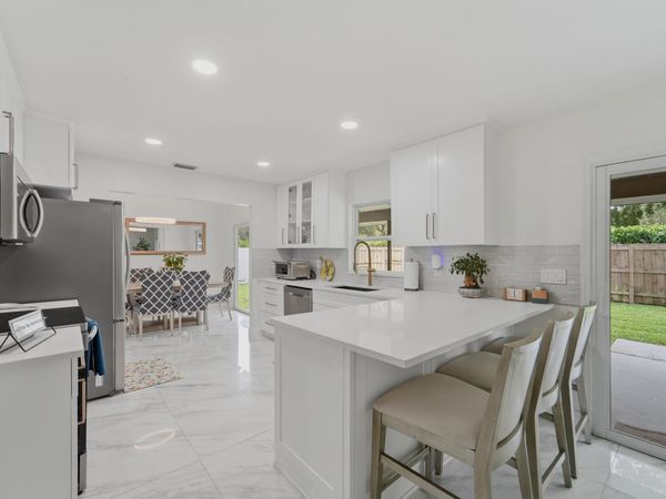 956 SAGE Avenue, Wellington, FL 33414