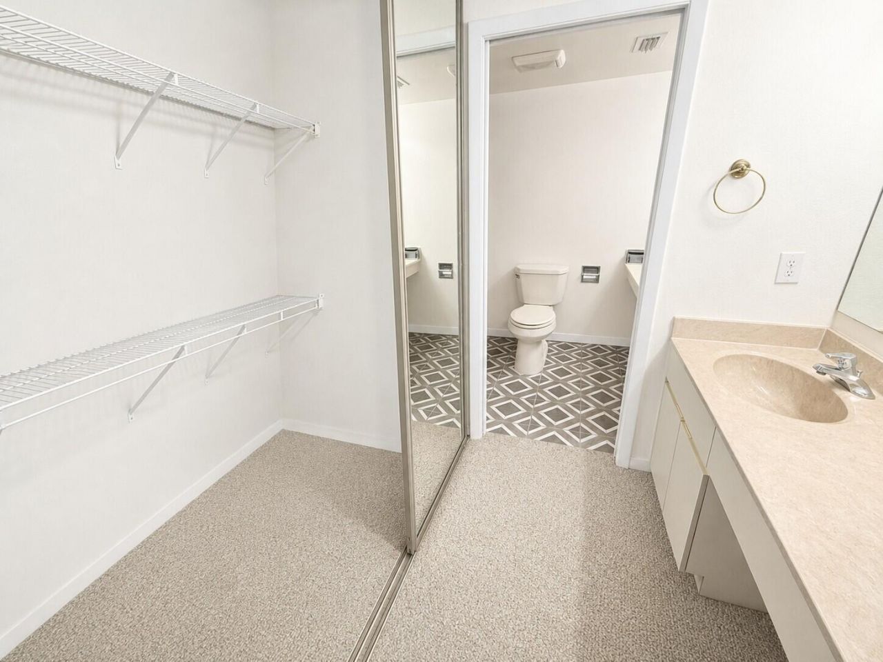 8344 Trent Court, Unit B, Boca Raton, FL 33433 Photo