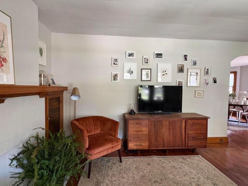 98 S Roys Avenue , Columbus, OH 43204 Photo 8