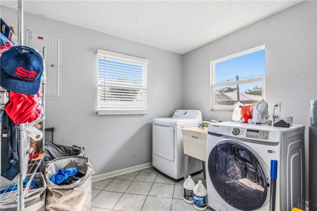 821 Barber Street, Sebastian, FL 32958 Photo