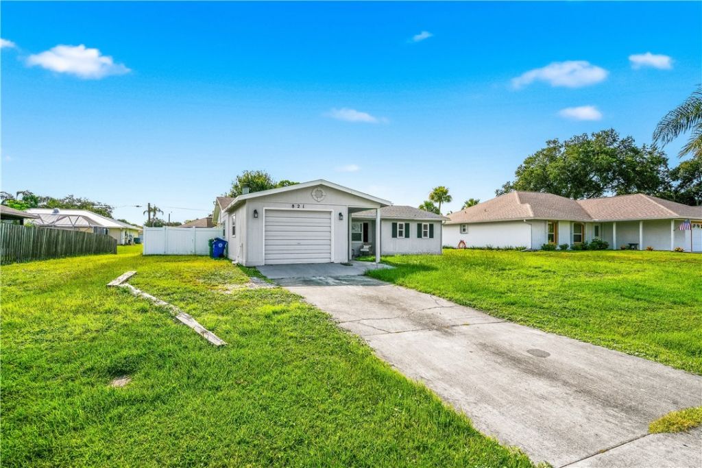 821 Barber Street, Sebastian, FL 32958 Photo