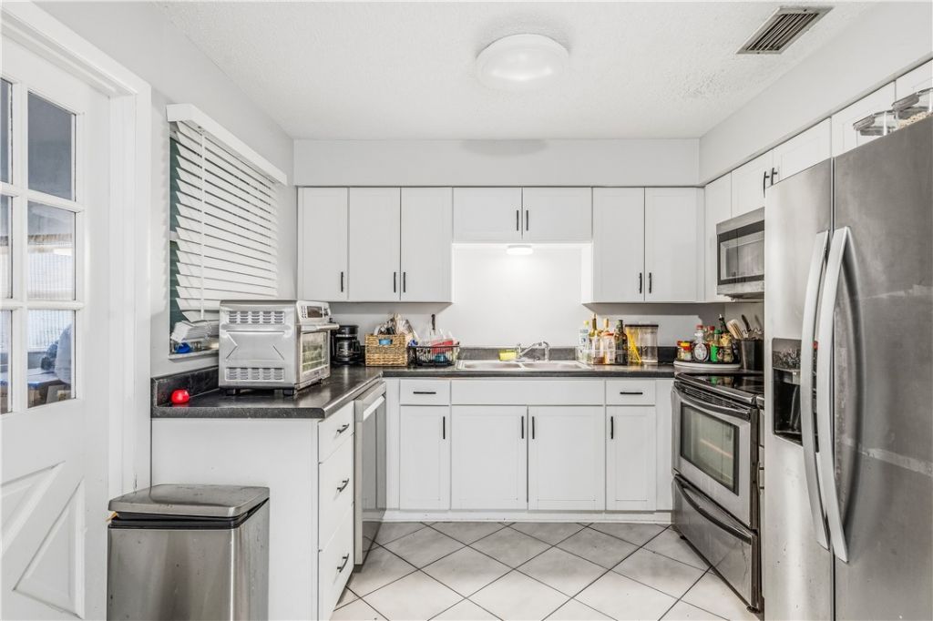 821 Barber Street, Sebastian, FL 32958 Photo