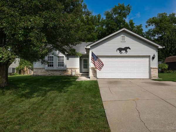 21 Clearbrook Drive, Franklin, OH 45005