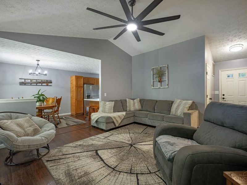 21 Clearbrook Drive, Franklin, OH 45005 Photo 3
