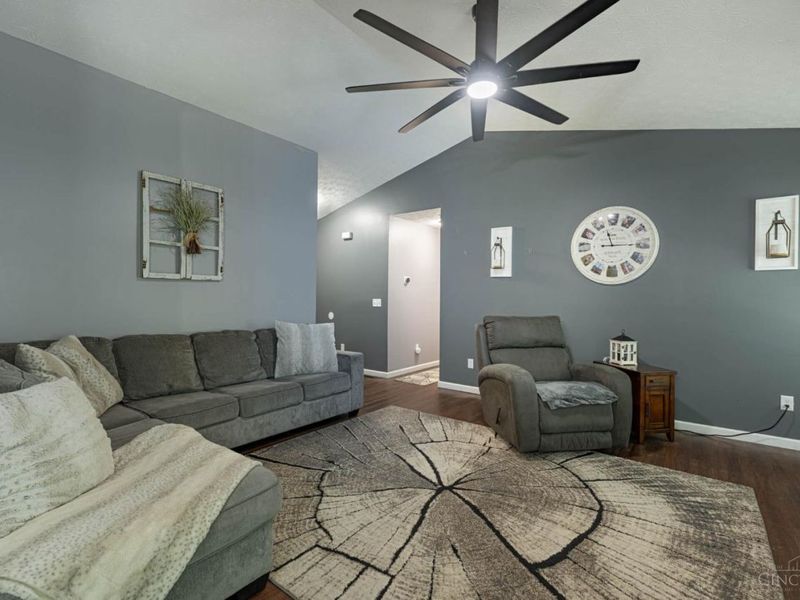 21 Clearbrook Drive, Franklin, OH 45005 Photo 4