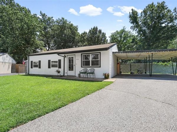 216 Drewel Court, Eureka, MO 63025