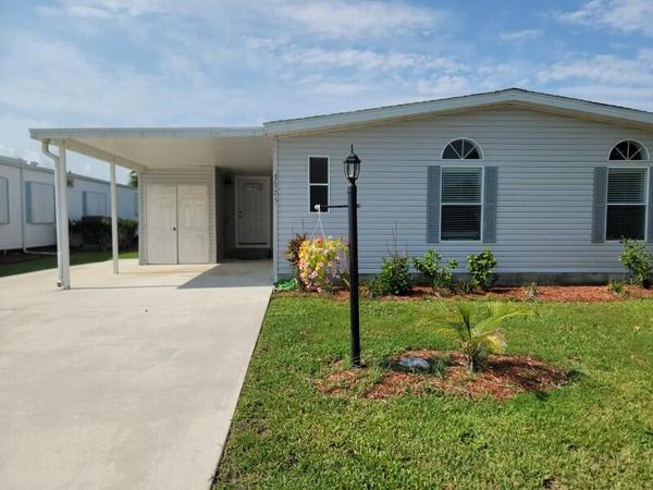 3325 Ironwood Avenue, Port St. Lucie, FL 34952