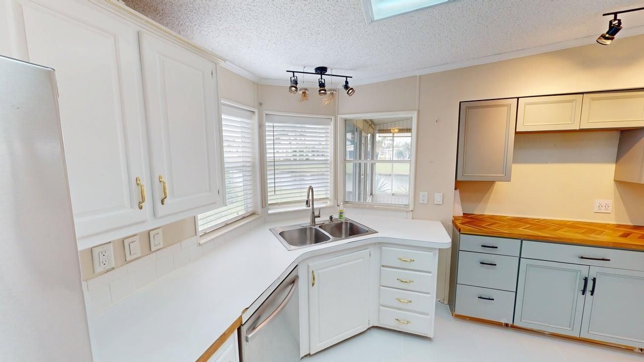 3325 Ironwood Avenue, Port Saint Lucie, FL 34952 Photo