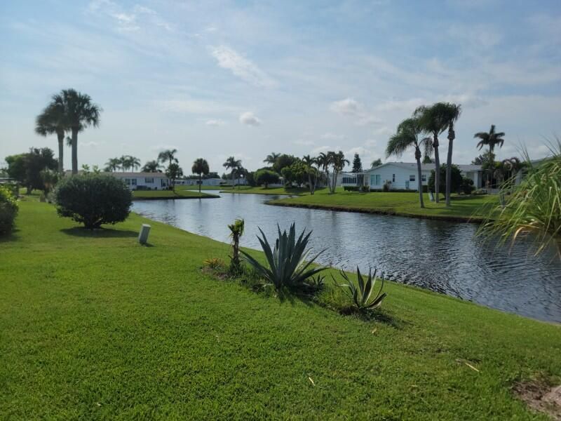 3325 Ironwood Avenue, Port Saint Lucie, FL 34952 Photo