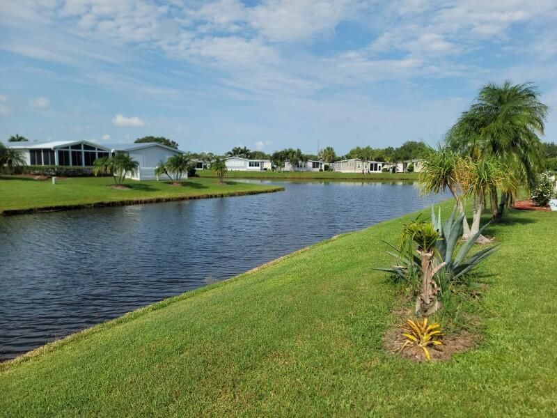 3325 Ironwood Avenue, Port Saint Lucie, FL 34952 Photo