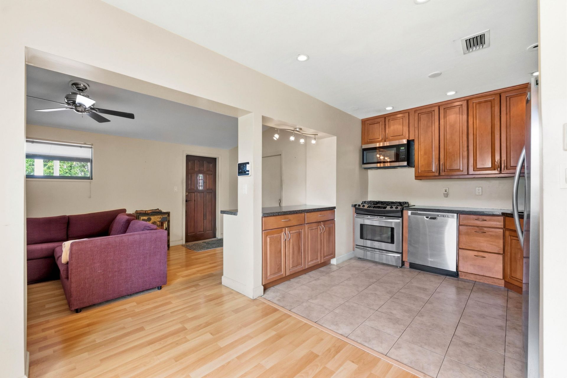 1344 NE 13th Avenue, Fort Lauderdale, FL 33304 Photo