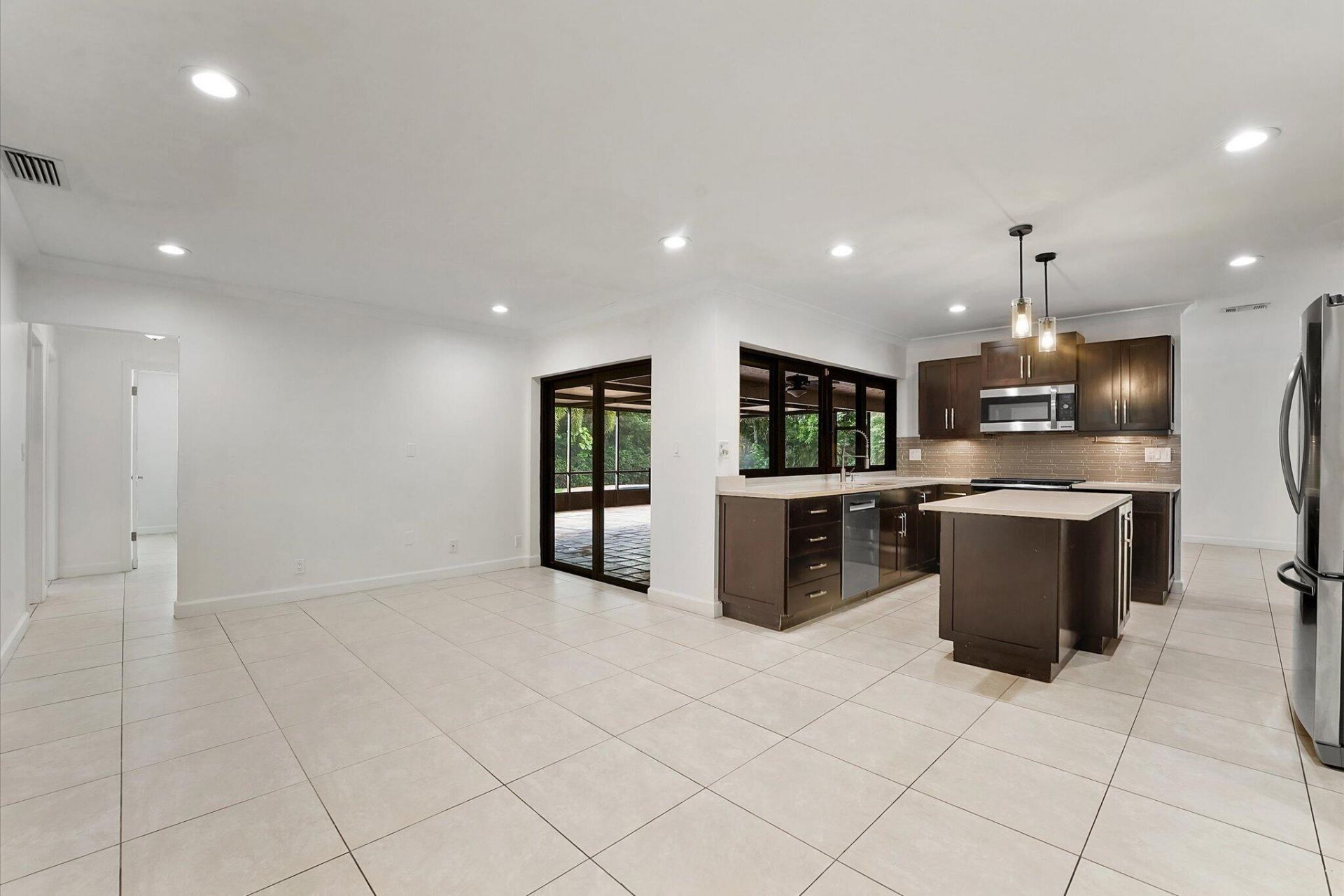 244 NW 102nd Terrace, Plantation, FL 33324 Photo