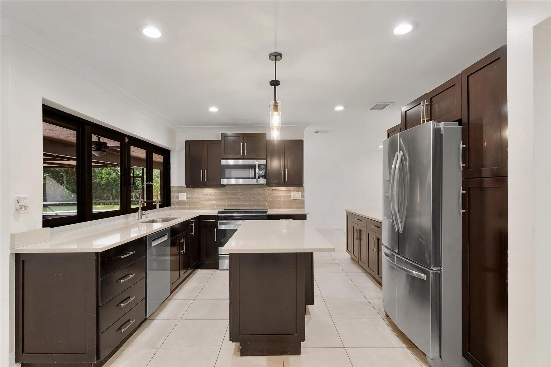 244 NW 102nd Terrace, Plantation, FL 33324 Photo