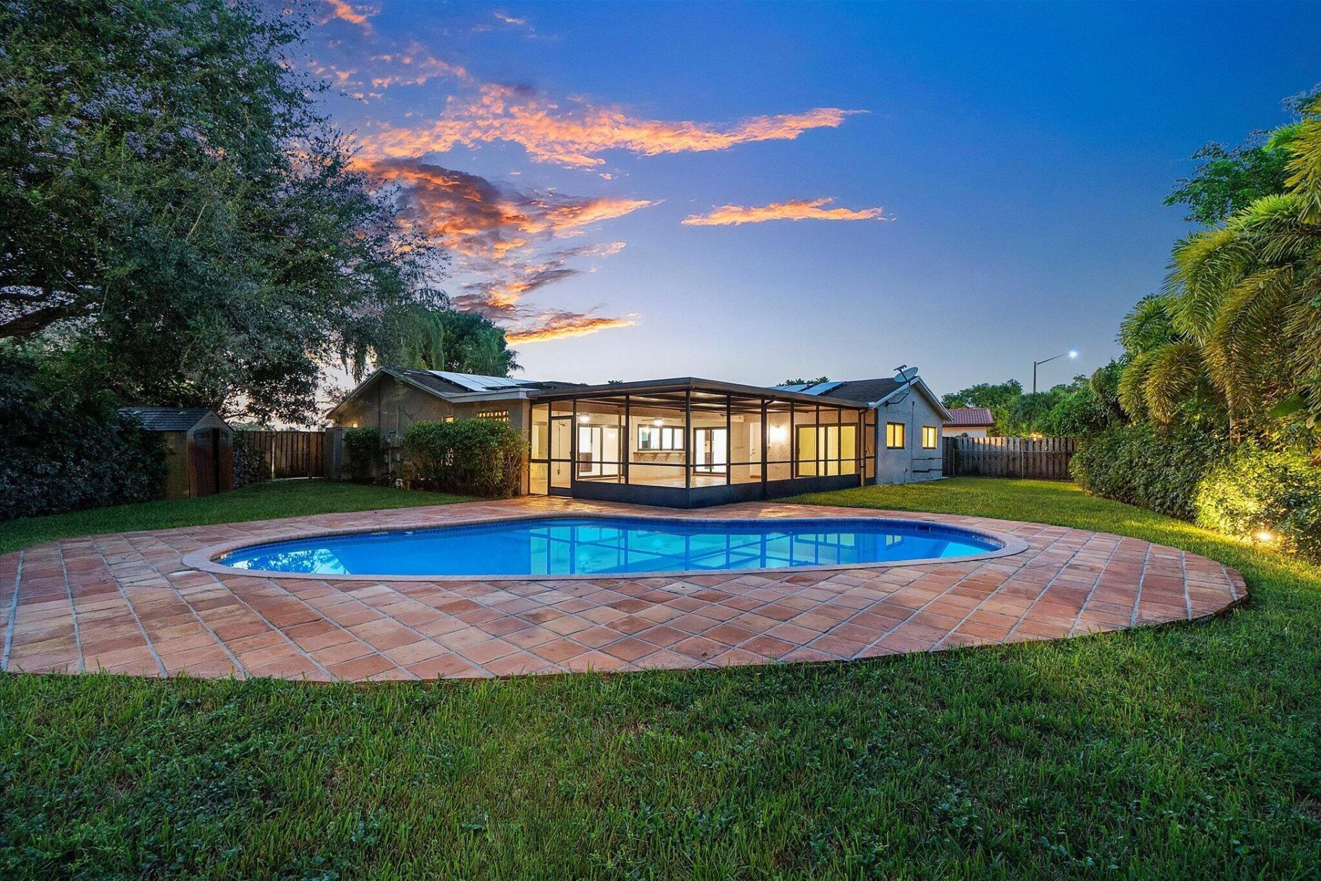 244 NW 102nd Terrace, Plantation, FL 33324 Photo