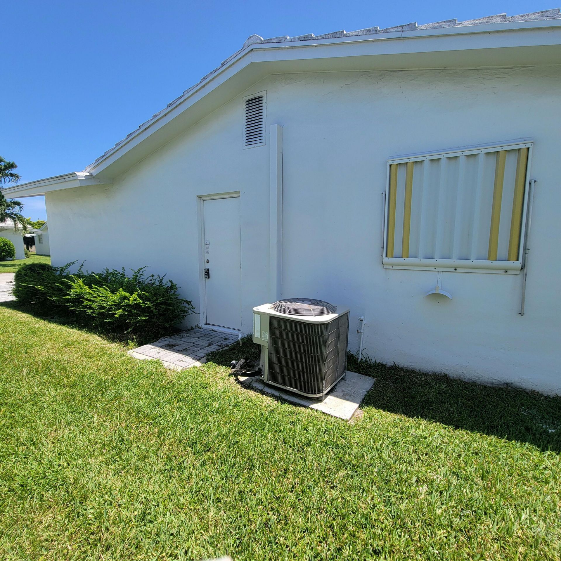 725 SW 18th Court, Boynton Beach, FL 33426 Photo