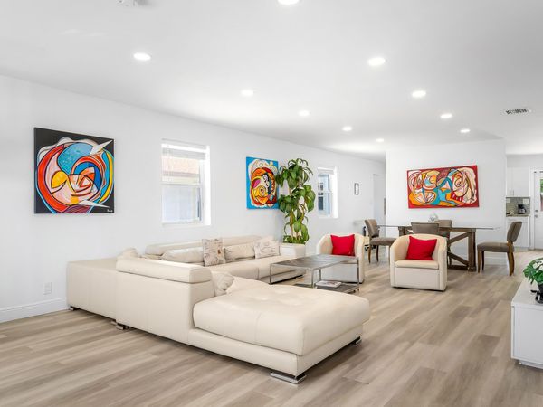 2709 Dewey Street, Hollywood, FL 33020