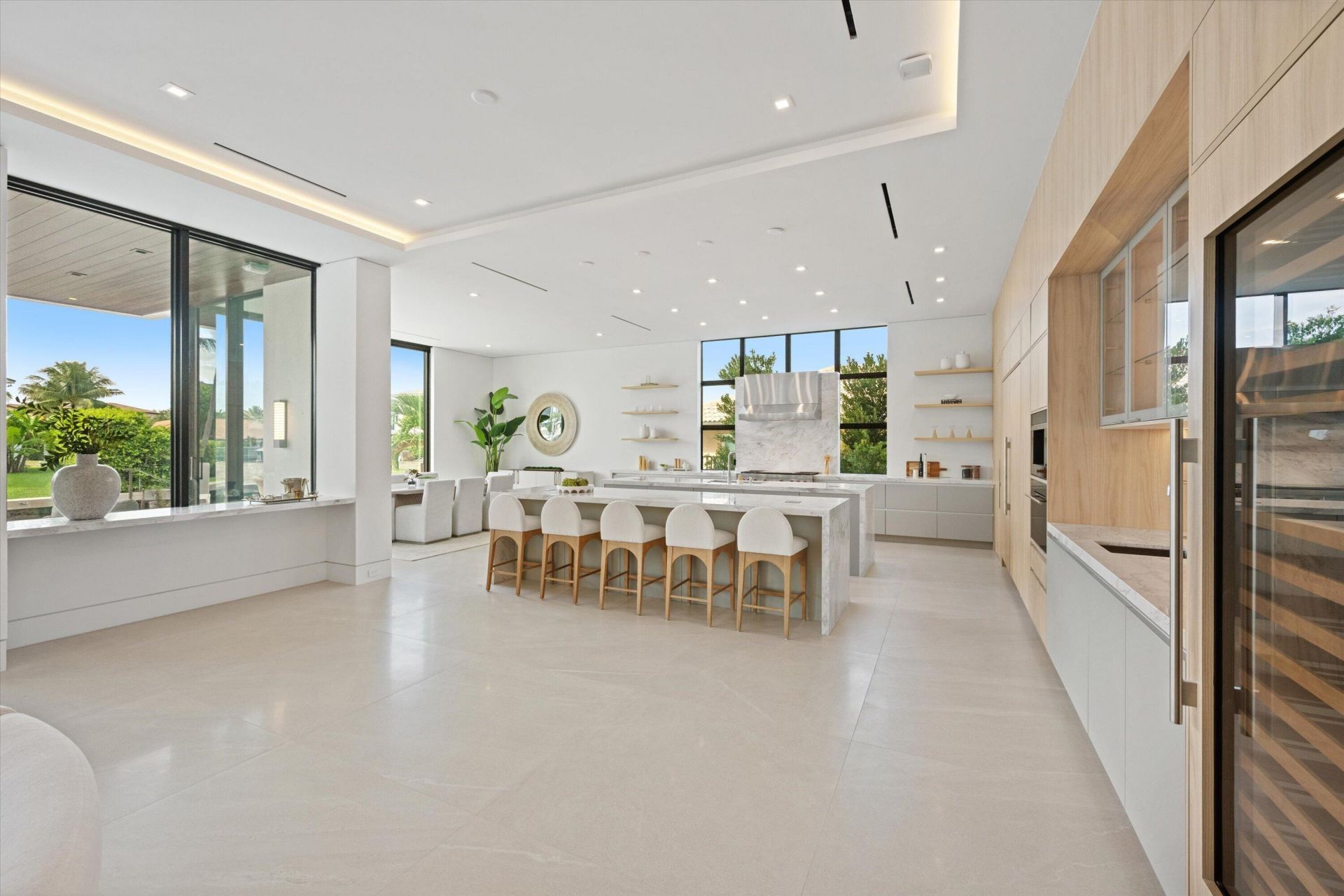 591 Golden Harbour Drive, Boca Raton, FL 33432 Photo