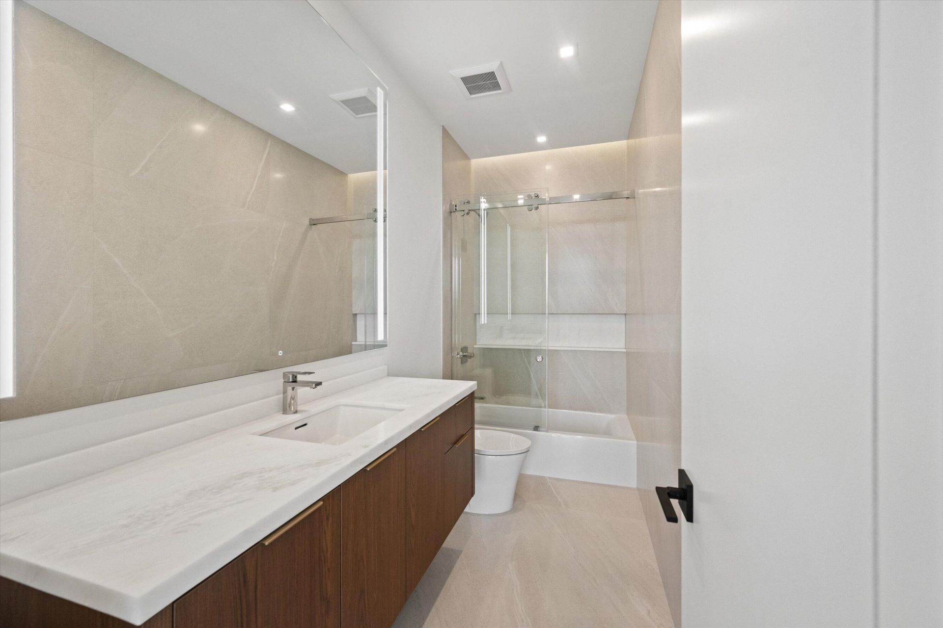 591 Golden Harbour Drive, Boca Raton, FL 33432 Photo