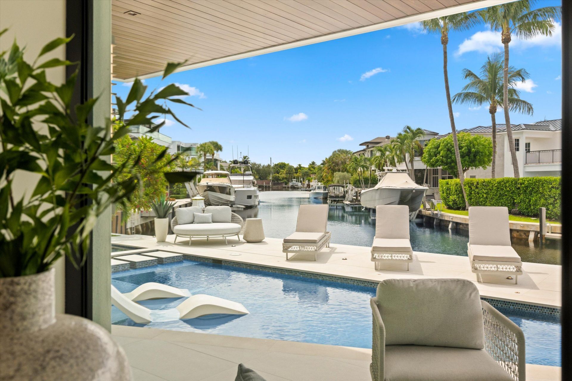 591 Golden Harbour Drive, Boca Raton, FL 33432 Photo