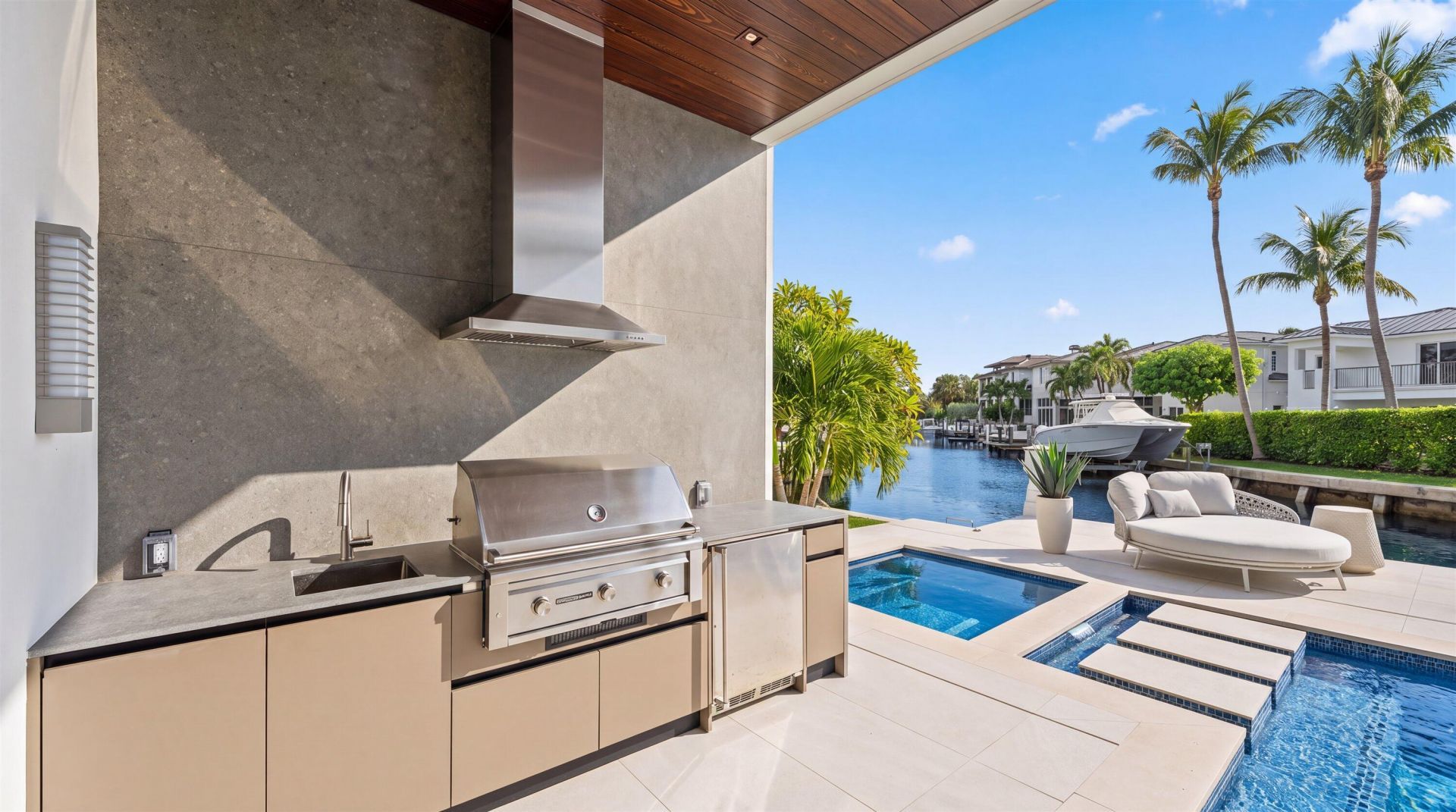 591 Golden Harbour Drive, Boca Raton, FL 33432 Photo